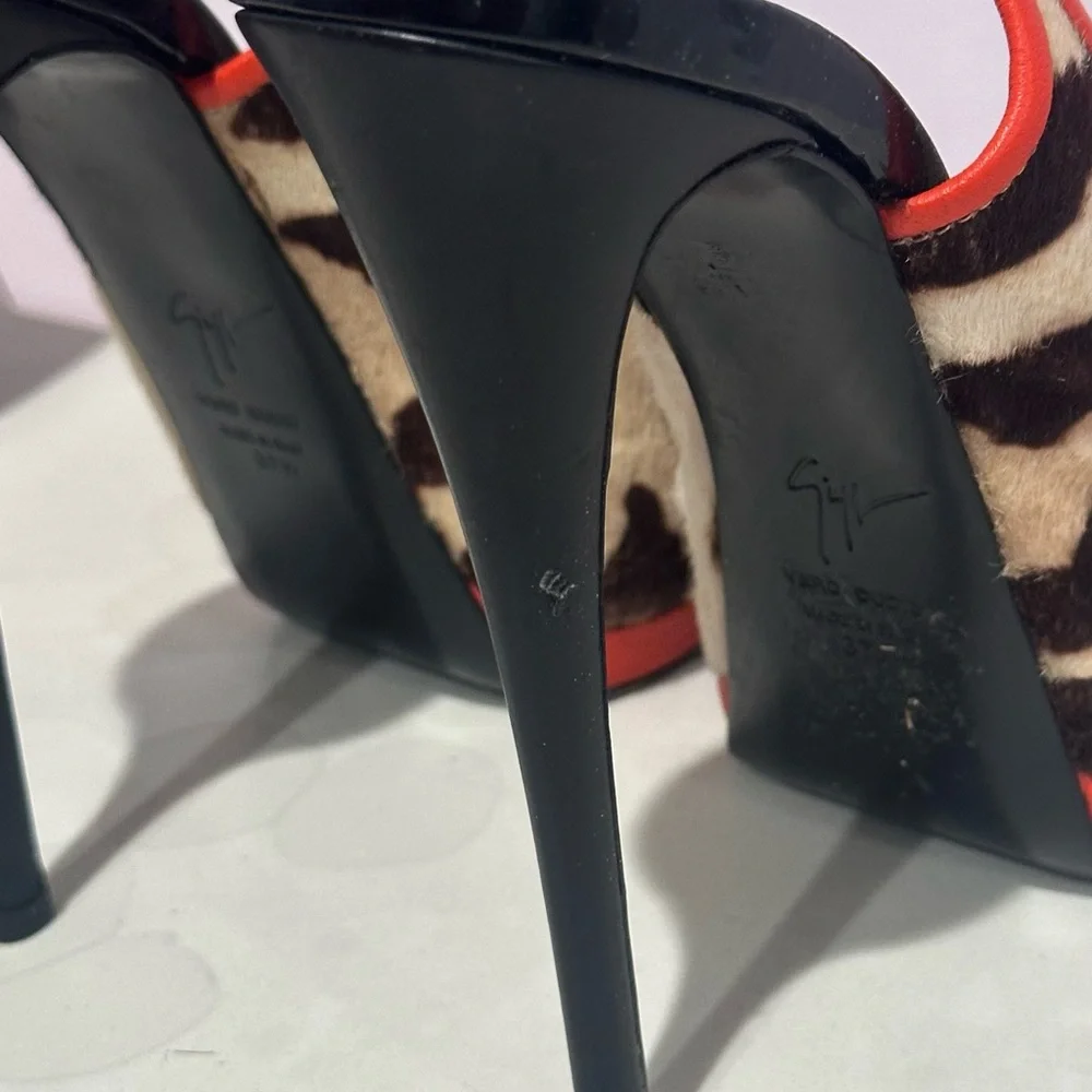 Giuseppe Zanotti Pony Hair Print Heels - Picture 3 of 6